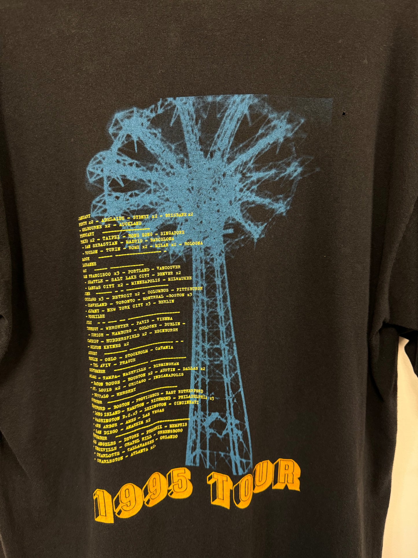 R.E.M. 1995 Tour Shirt (L)