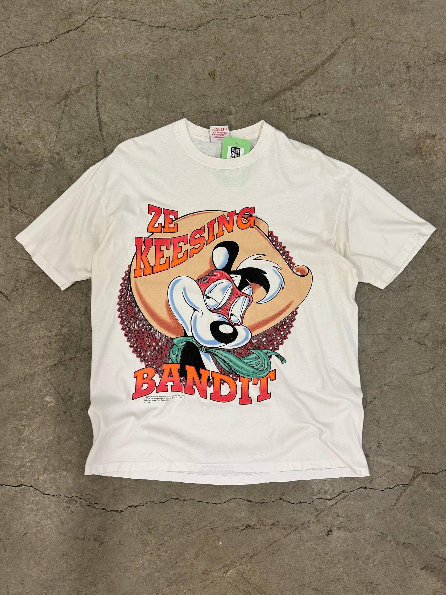 1993 Pepé Le Pew Looney Tunes Tee (L)