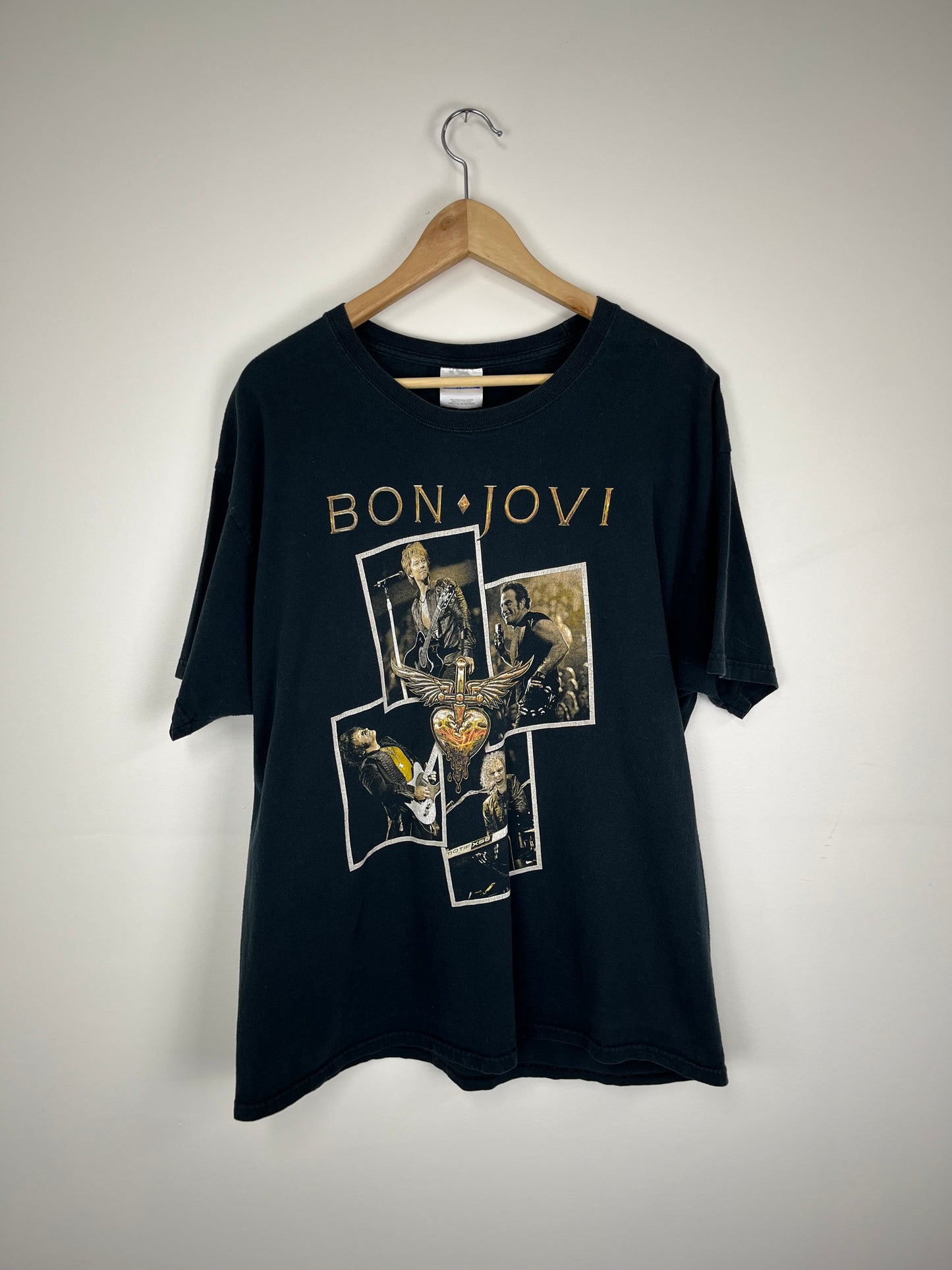 Bon Jovi 2011 Tour Tee (XL)