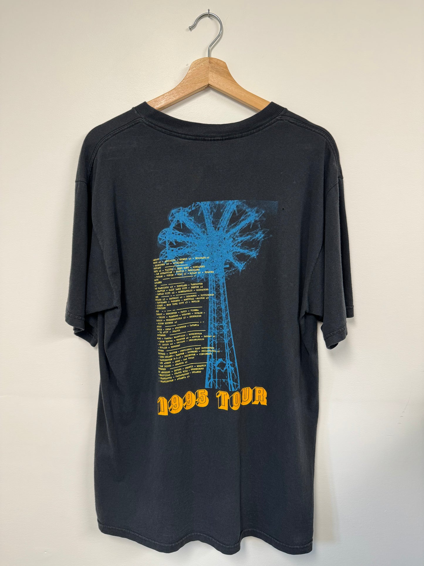 R.E.M. 1995 Tour Shirt (L)