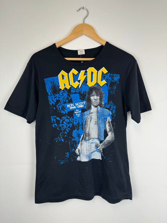 AC-DC Bon Scott Memorial Tee (S/M)