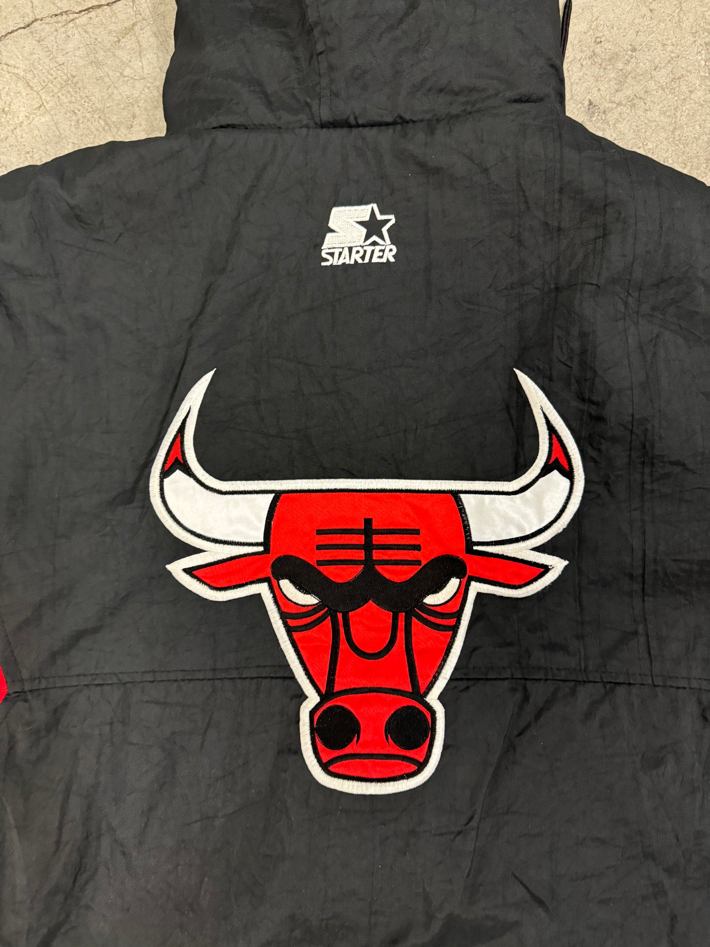 Bulls Starter Jacket 1990s (L)