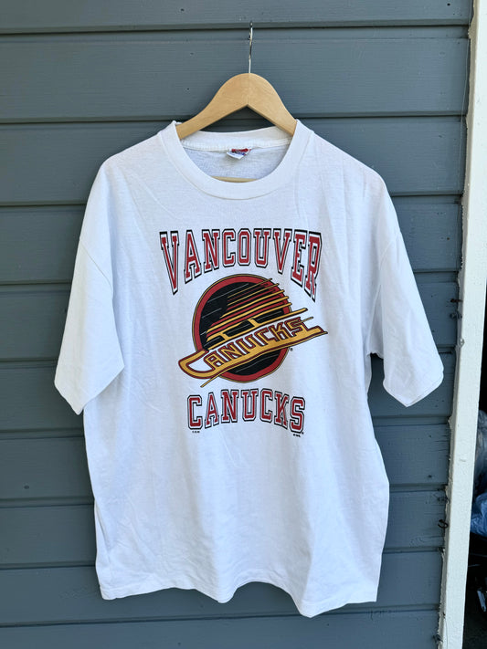90s Canucks Shirt Skate Logo
